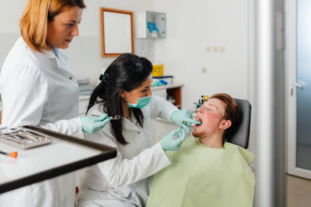 Best Cracked Tooth Emergency Dentist  in Fairmont, NC